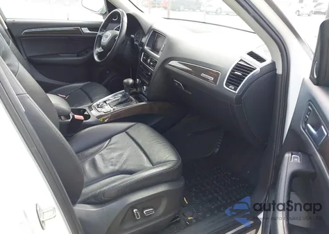 2014 Audi Q5 2.0T Premium from USA, damaged, VIN WA1LFAFP2EA061688